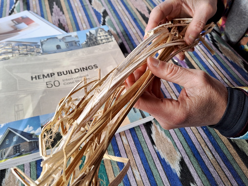 Hemp hurds to make hempcrete